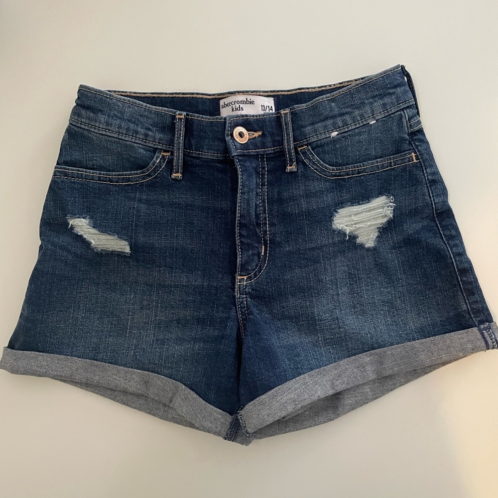 Abercrombie High-Rise Mini Mom Short